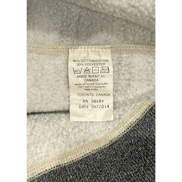 Champion x Todd Snyder Made in Canada Grey Raglan Sweatshirt Medium - Picture 4 of 4